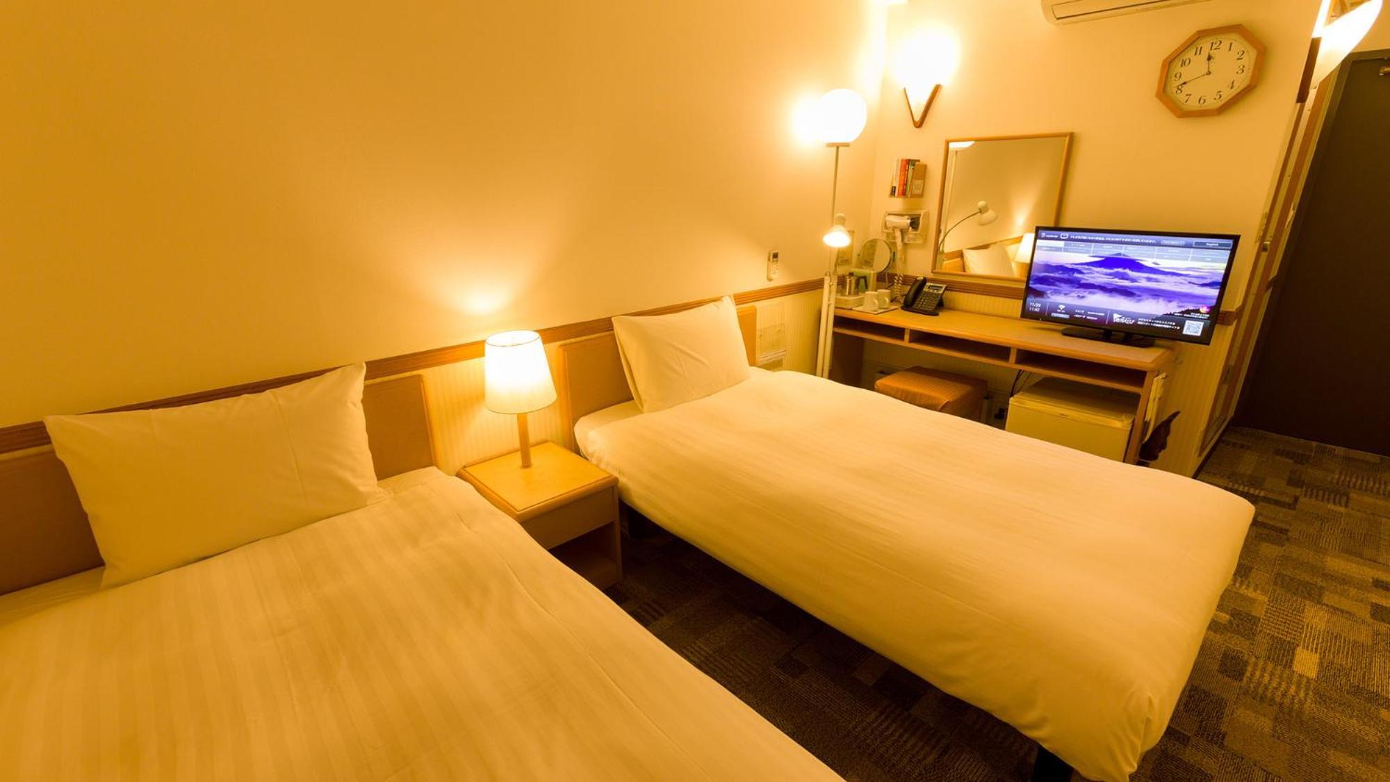 Toyoko Inn Sasebo Ekimae Номер фото